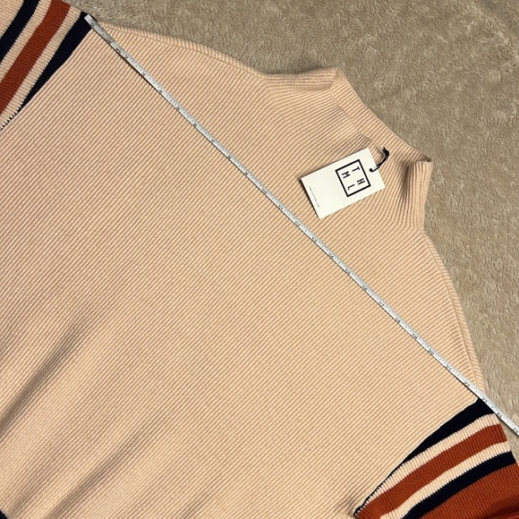 THML Briar Color Block Sweater - Picture 7 of 8